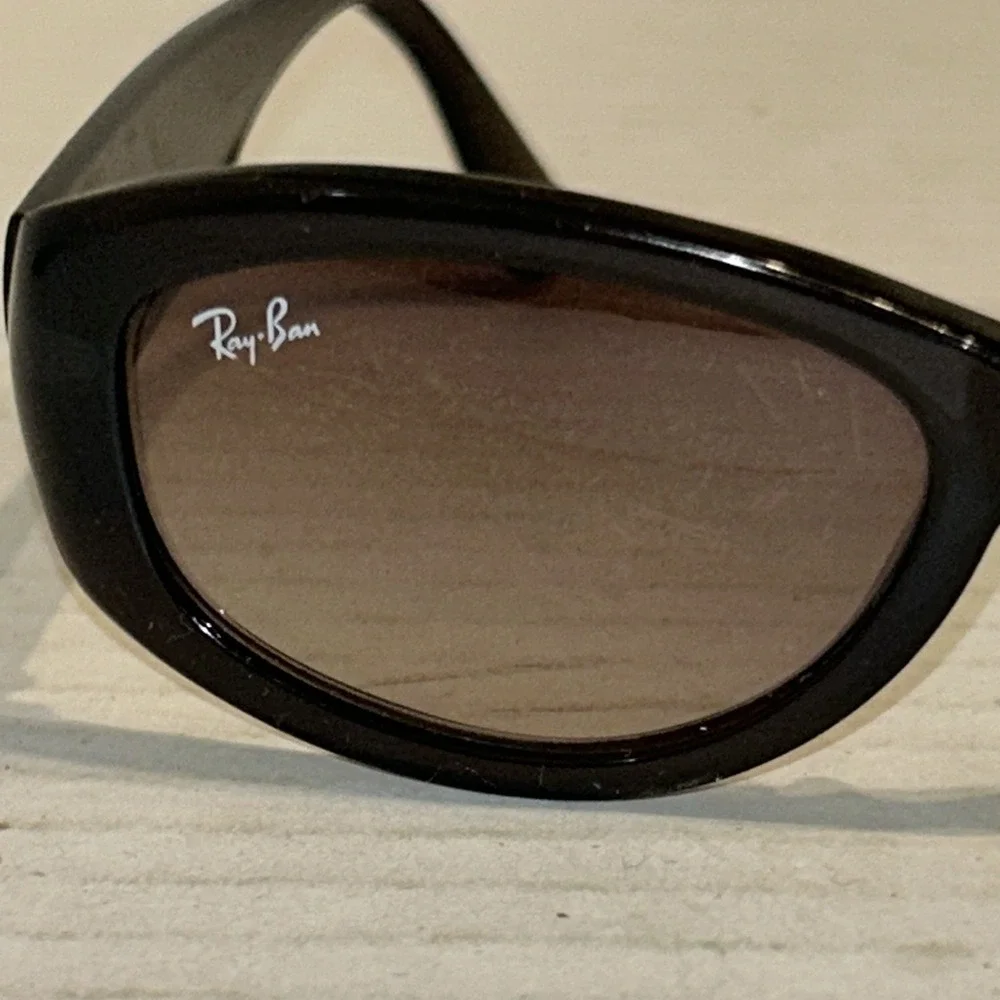 Ray-Ban RJ9141S Childrens Havana Sunglasses‎ (Small Scratches)